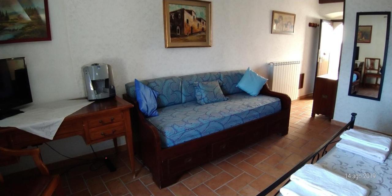 Il Borgo 38 Bed & Breakfast Scapoli Exterior photo